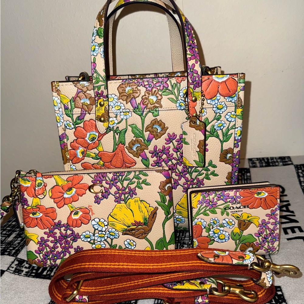 Coach Floral Tote Bag Set - Multicolor
